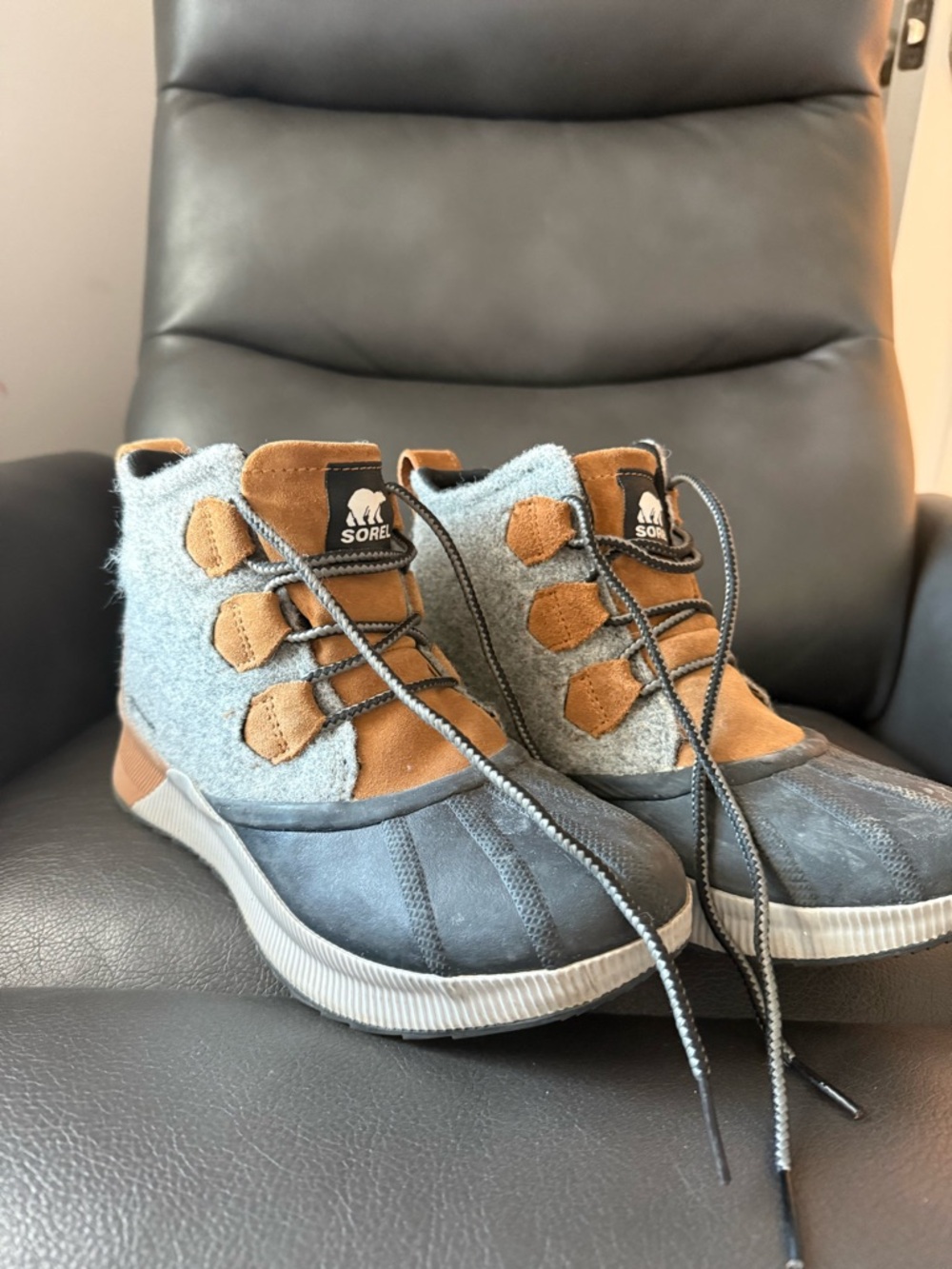Sorel Winter Boots in Gray and Brown